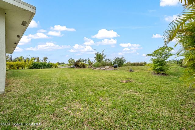 718 Yearling Trail, Sebastian, FL 32958