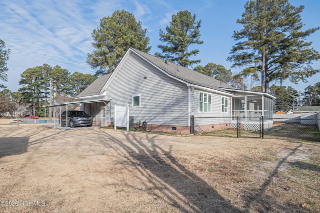 330 Bethana Court, Winterville, NC 28590