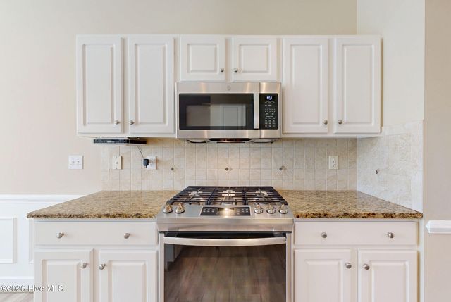 330 Bethana Court, Winterville, NC 28590