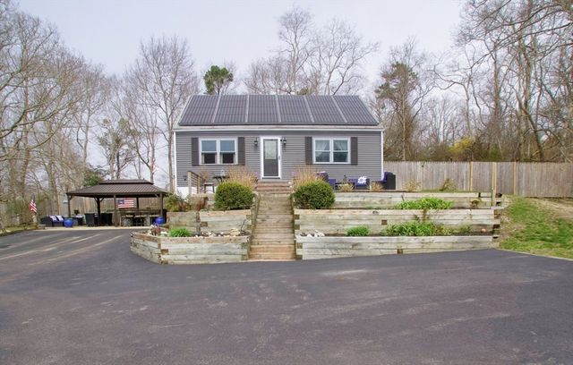 11 Ellisville Drive, Plymouth, MA 02360