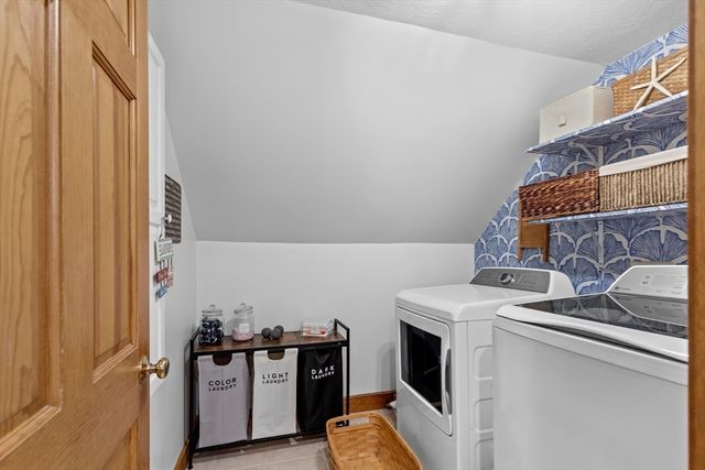 11 Ellisville Drive, Plymouth, MA 02360