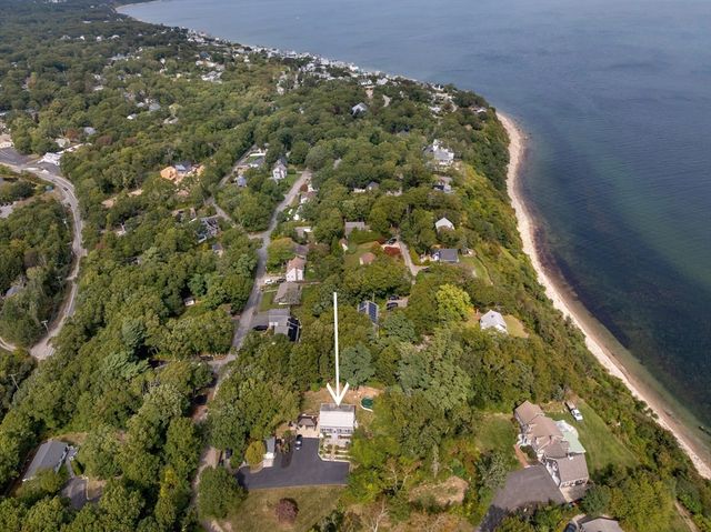 11 Ellisville Drive, Plymouth, MA 02360