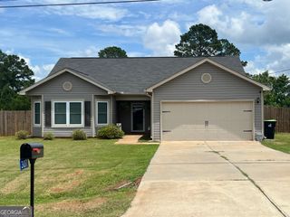 307 Pardue Drive, Thomaston, GA 30286