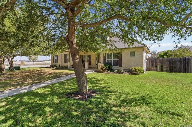 3353 Joshs Way, Marion, TX 78124