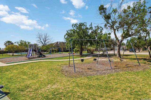 3353 Joshs Way, Marion, TX 78124