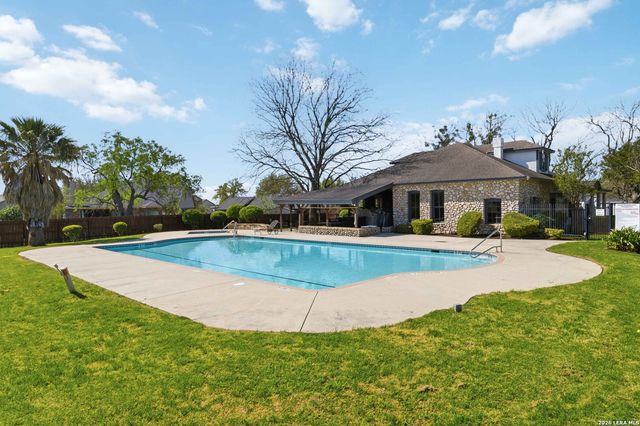 3353 Joshs Way, Marion, TX 78124