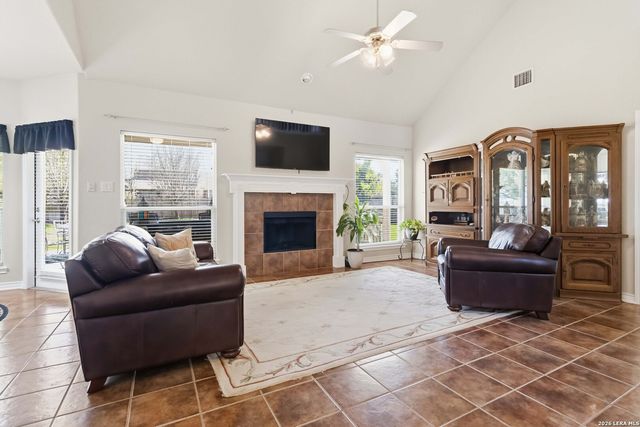 3353 Joshs Way, Marion, TX 78124