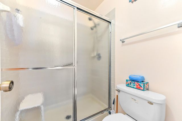 3385 Jog Park Drive, Greenacres, FL 33467