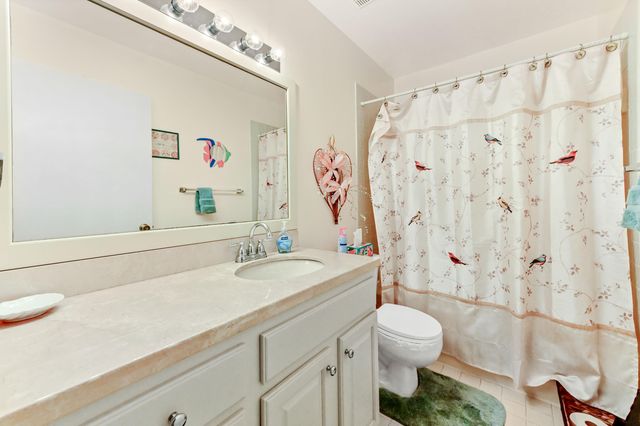 3385 Jog Park Drive, Greenacres, FL 33467