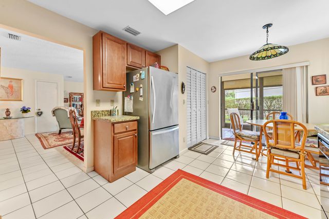 3385 Jog Park Drive, Greenacres, FL 33467