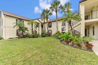 3385 Jog Park Drive, Greenacres, FL 33467