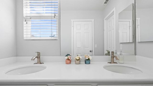 28327 Triese St, Murrieta, CA 92563