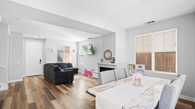 28327 Triese St, Murrieta, CA 92563