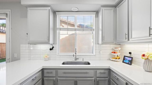 28327 Triese St, Murrieta, CA 92563