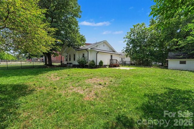 95 Central Avenue, China Grove, NC 28023
