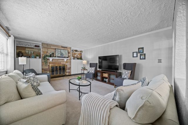 5124 W RIDGE Road, Erie, PA 16506