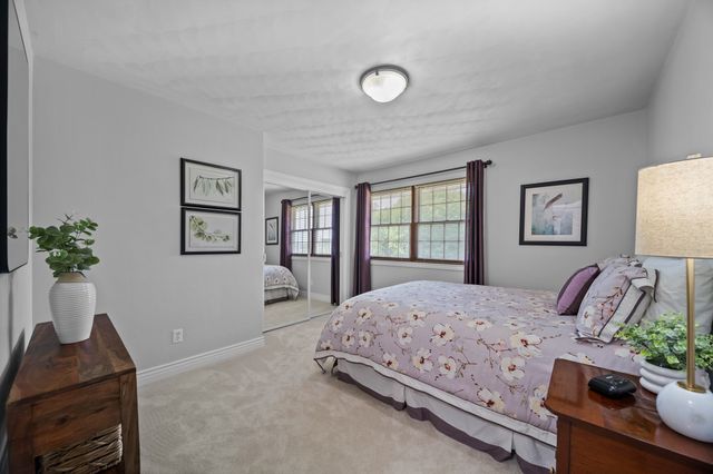 5124 W RIDGE Road, Erie, PA 16506