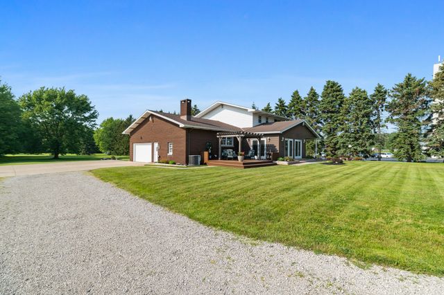 5124 W RIDGE Road, Erie, PA 16506