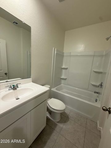 2073 E DRIFTWOOD Drive, San Tan Valley, AZ 85140