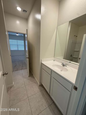 2073 E DRIFTWOOD Drive, San Tan Valley, AZ 85140