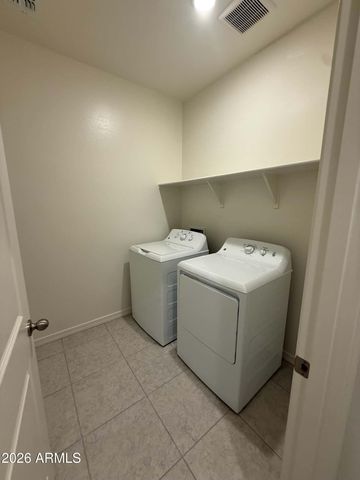 2073 E DRIFTWOOD Drive, San Tan Valley, AZ 85140