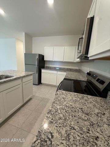 2073 E DRIFTWOOD Drive, San Tan Valley, AZ 85140