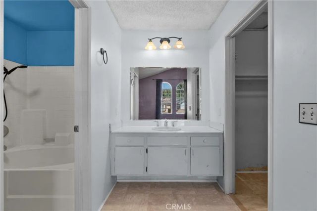 26825 Pamela Drive, Canyon Country, CA 91351