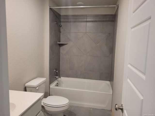 1108 RIVER WOOD, Seguin, TX 78155