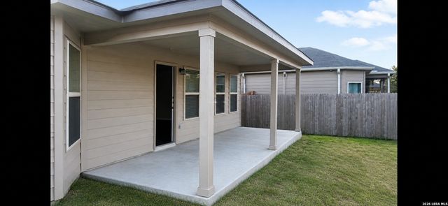 1108 RIVER WOOD, Seguin, TX 78155