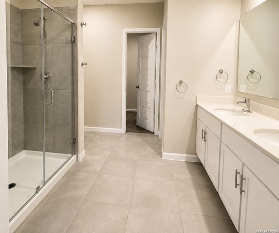 1108 RIVER WOOD, Seguin, TX 78155