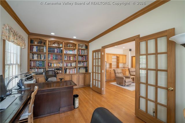 105 East Ridge Road, Charleston, WV 25314
