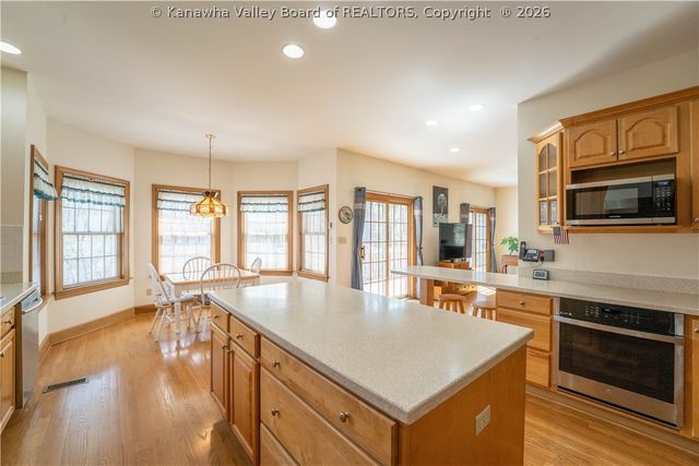 105 East Ridge Road, Charleston, WV 25314