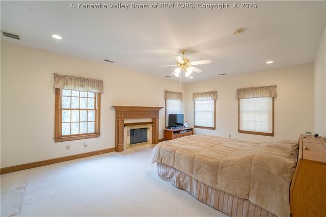 105 East Ridge Road, Charleston, WV 25314