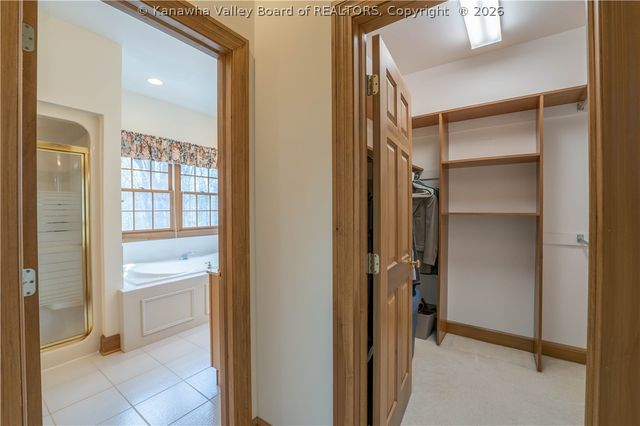 105 East Ridge Road, Charleston, WV 25314
