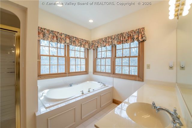 105 East Ridge Road, Charleston, WV 25314