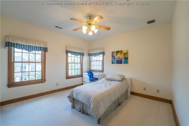 105 East Ridge Road, Charleston, WV 25314