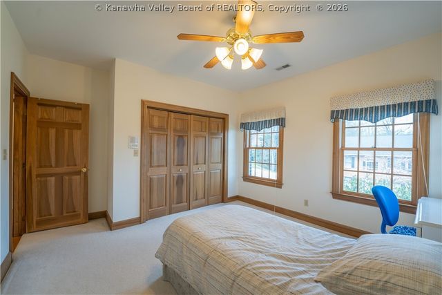 105 East Ridge Road, Charleston, WV 25314