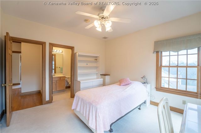 105 East Ridge Road, Charleston, WV 25314