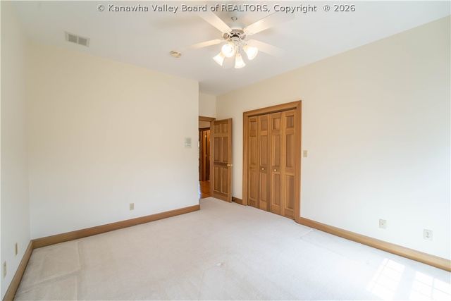 105 East Ridge Road, Charleston, WV 25314
