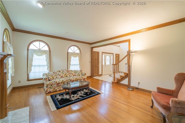 105 East Ridge Road, Charleston, WV 25314