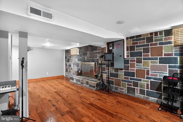 718 PEARL AVE, Morton, PA 19070