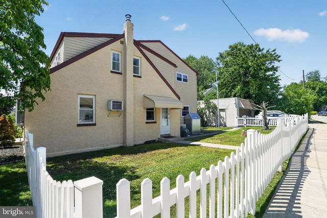 718 PEARL AVE, Morton, PA 19070