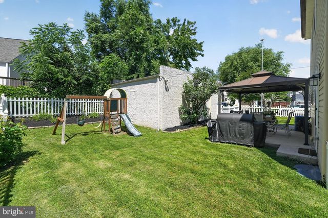 718 PEARL AVE, Morton, PA 19070