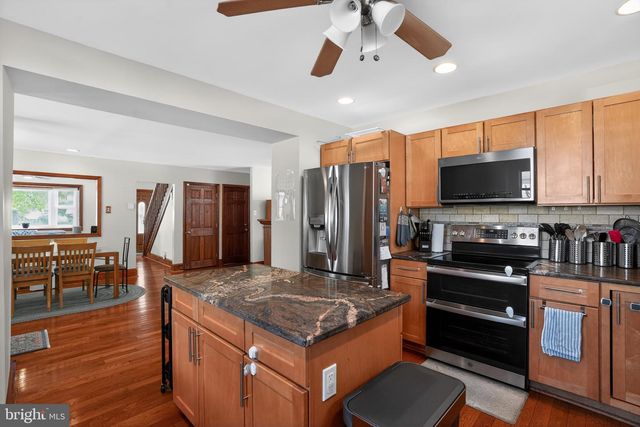 718 PEARL AVE, Morton, PA 19070