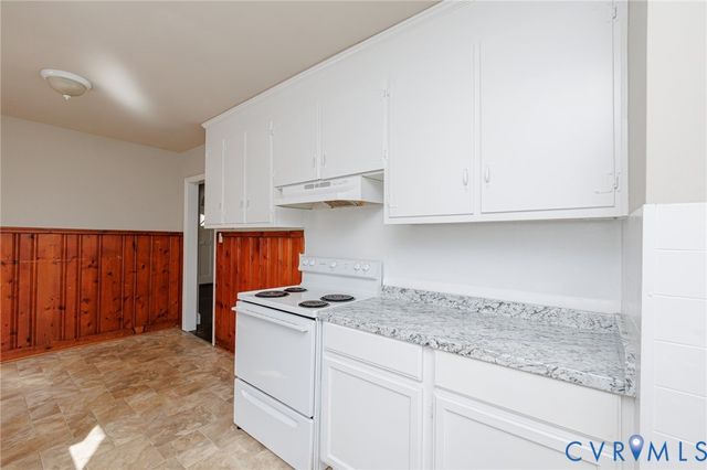 1814 Bedford St, Petersburg, VA 23803