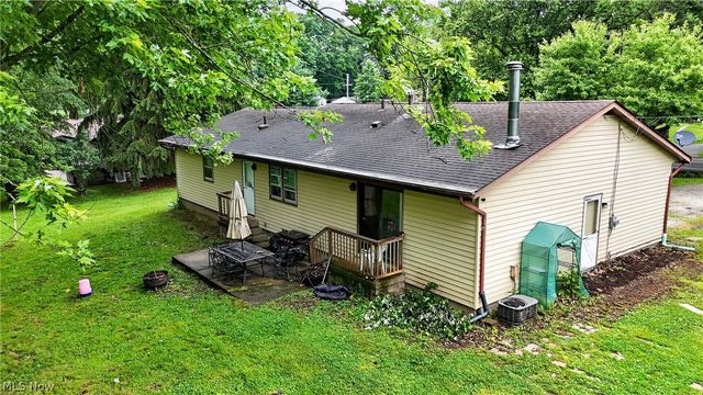 3002 Killian Road, Uniontown, OH 44685