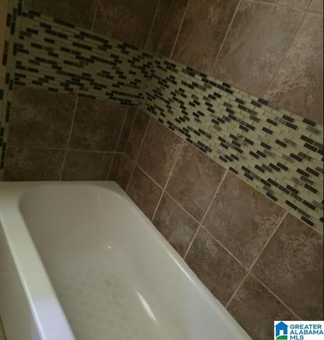 5204 BELLWOOD DRIVE, Adamsville, AL 35005