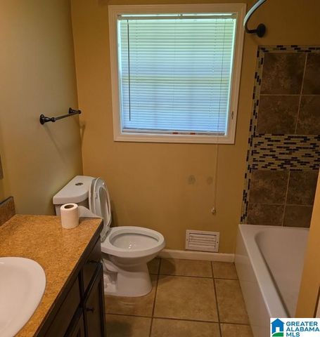 5204 BELLWOOD DRIVE, Adamsville, AL 35005