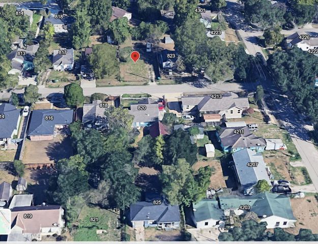 821 Barkley Street, Houston, TX 77022