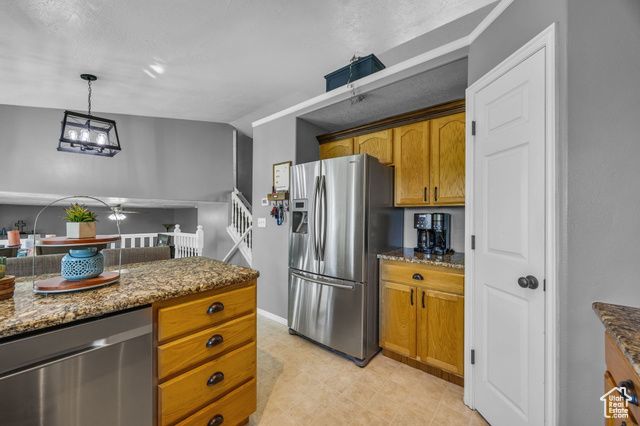 5419 S 4125 W, Roy, UT 84067